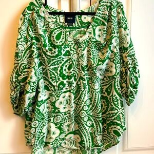 Anthropologie  top medium from MAEVE in excellent condition